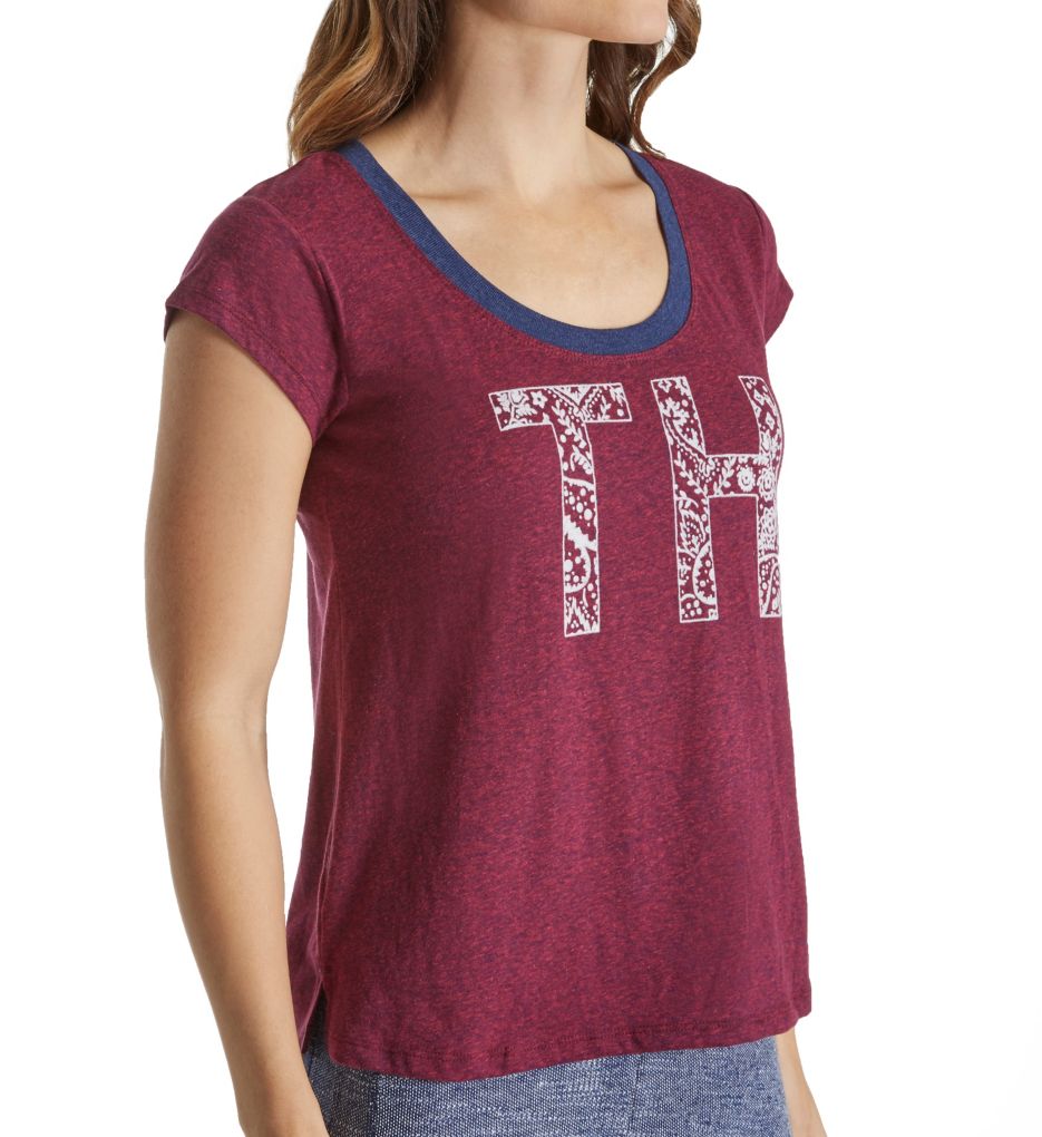 Tommy Hilfiger Fashion Lounge Flocked Logo Tee R21S095 Tommy Hilfiger Fashion Lounge Flocked Logo Tee R21S095